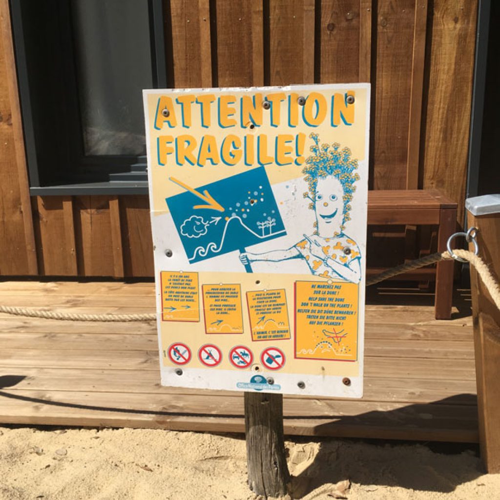 panneau-information-dune-surf-camp