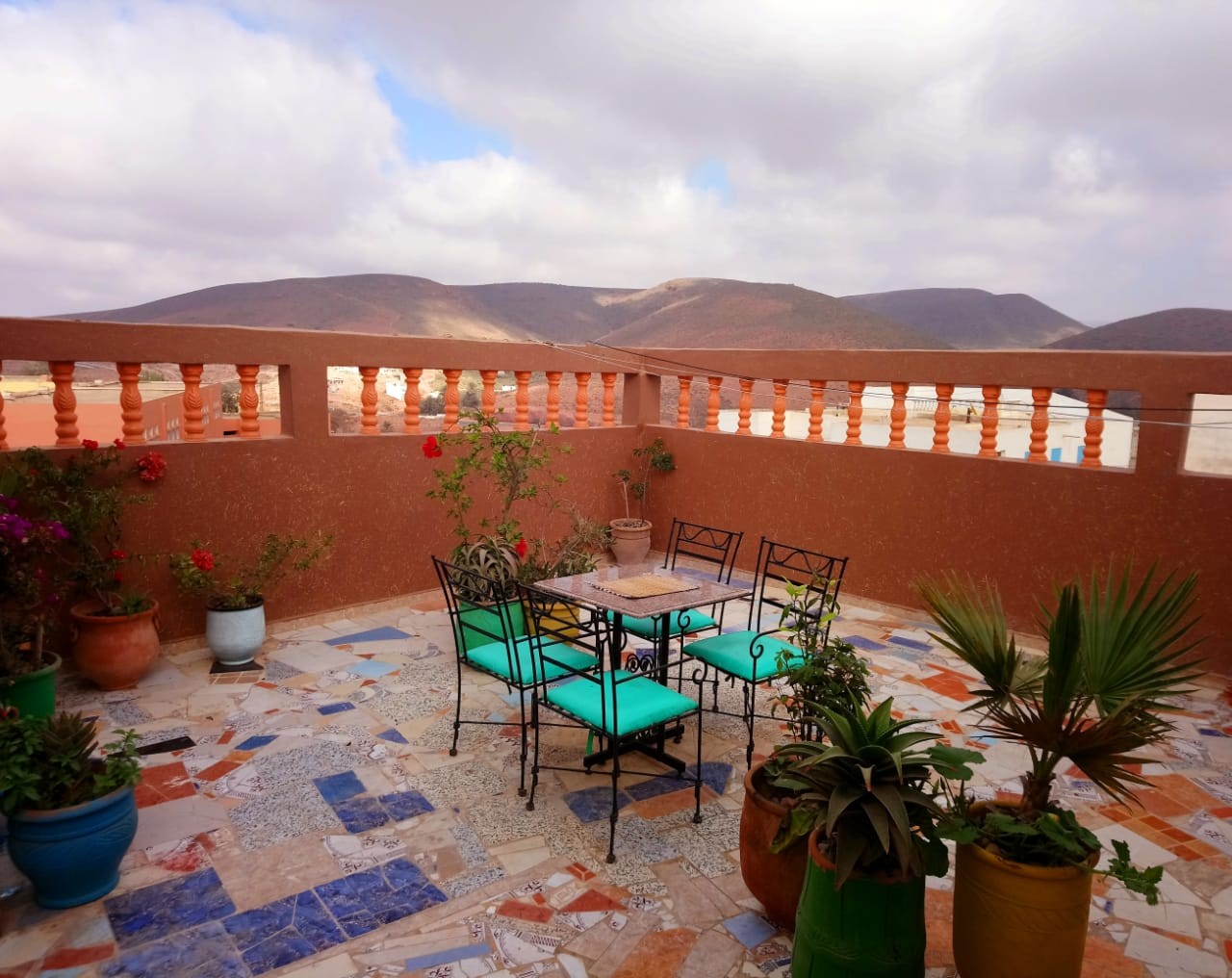 maroc hébergement chambre vue terrasse